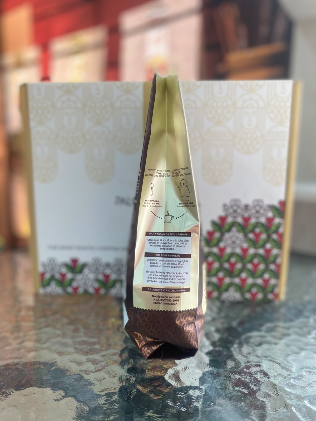 Paloma Rivera Origen Colombian Coffee whole bean coffee